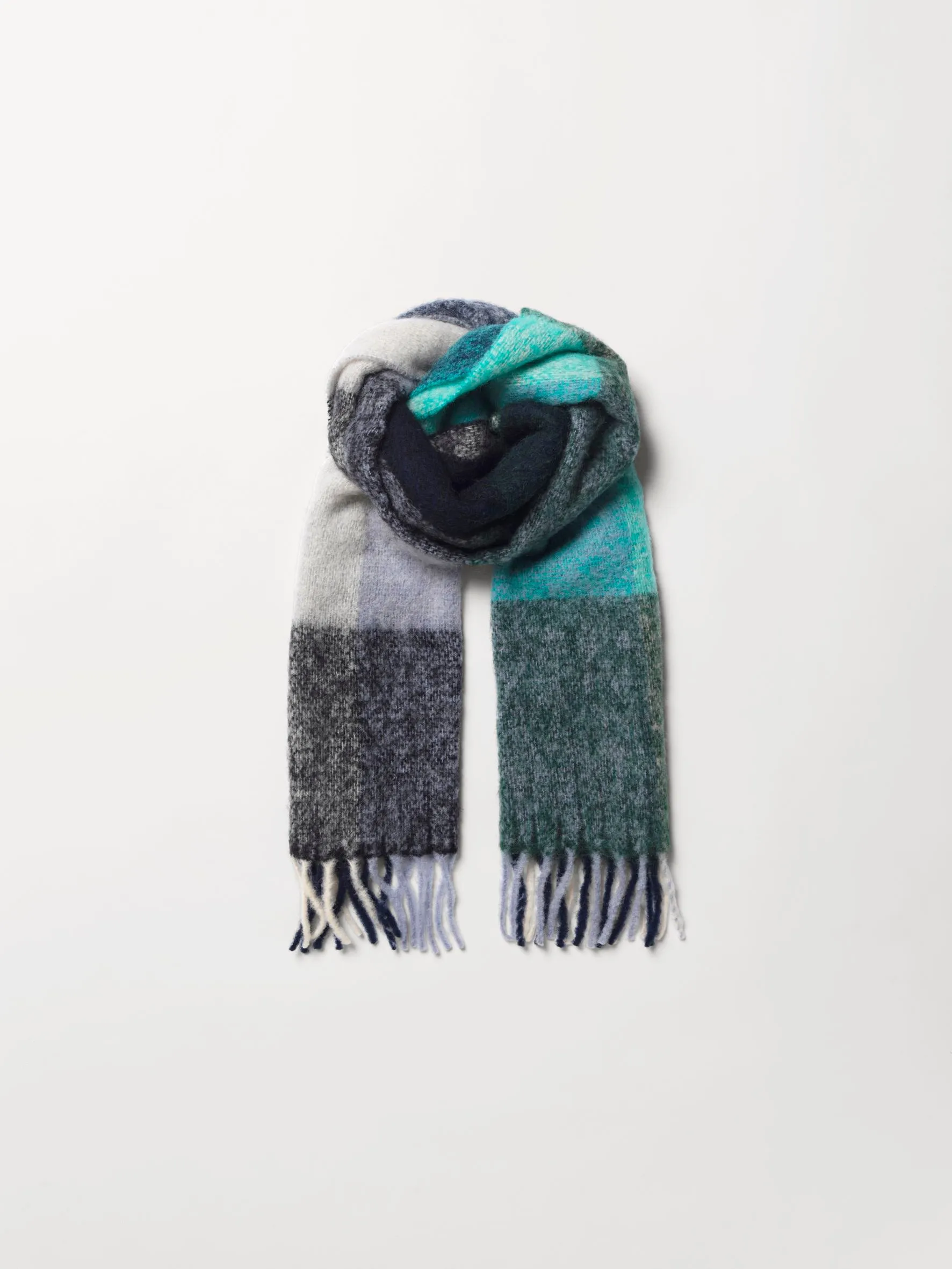 Check Ingria Scarf