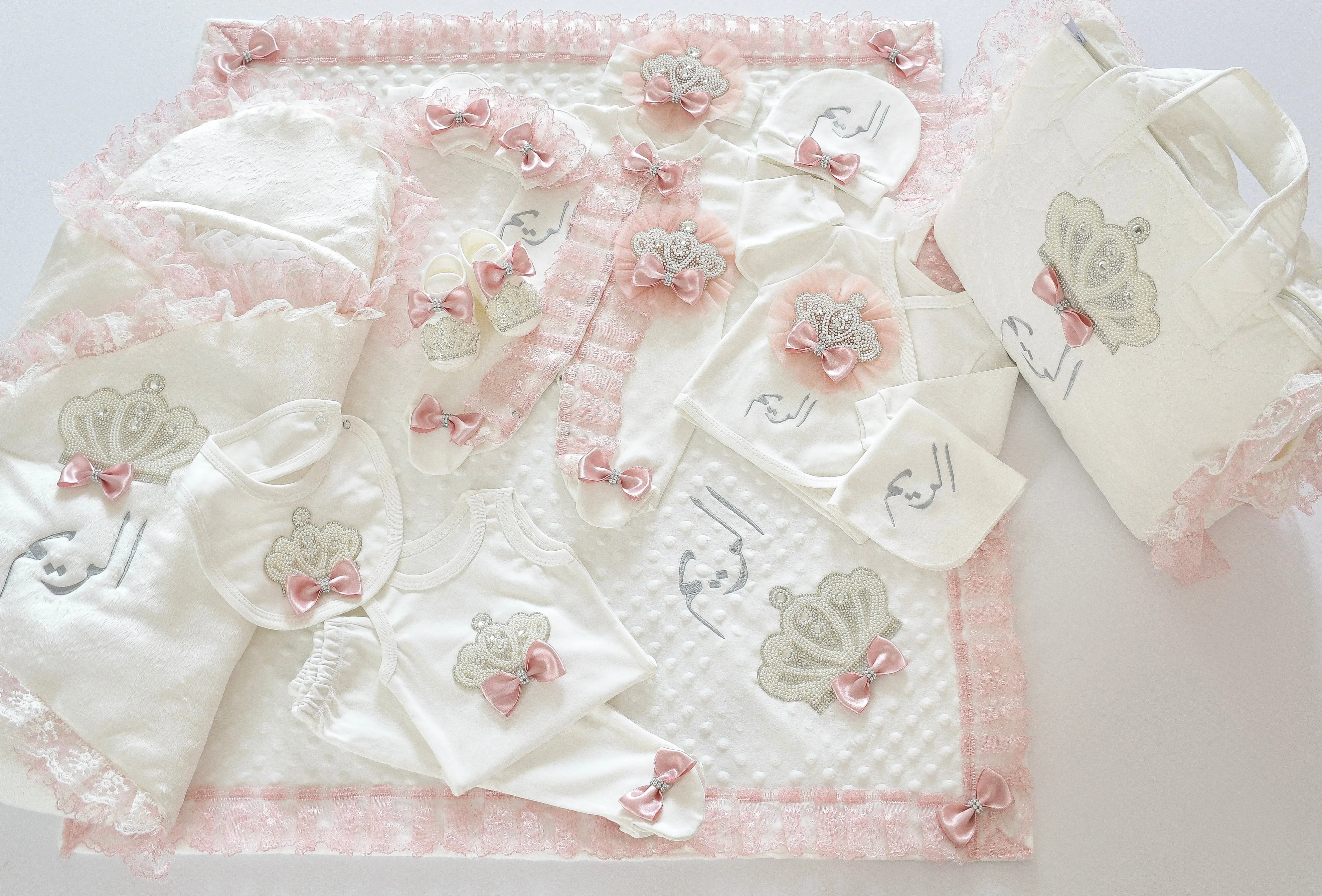 Coming Home Personalised Newborn Girl Set