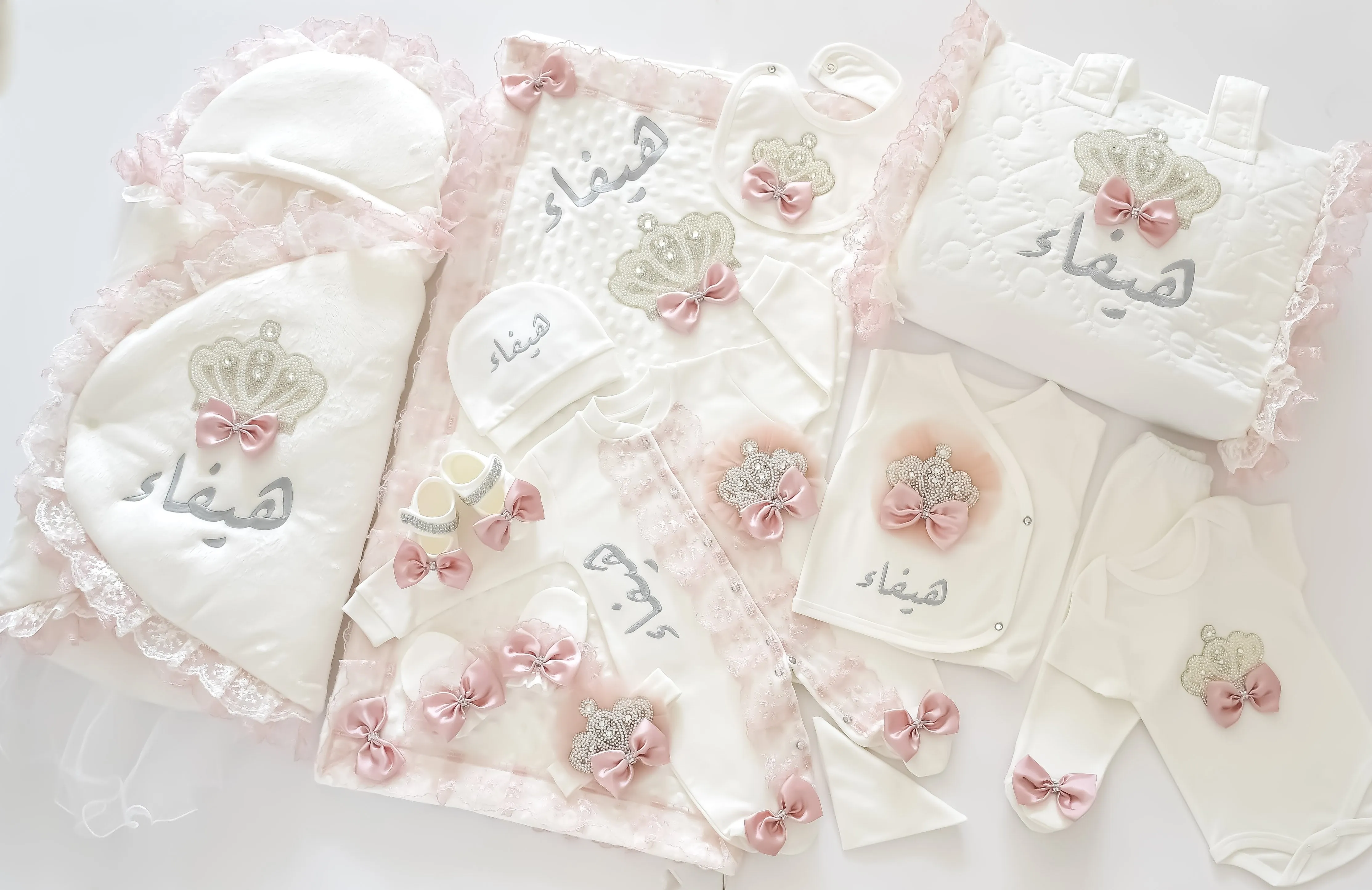 Coming Home Personalised Newborn Girl Set