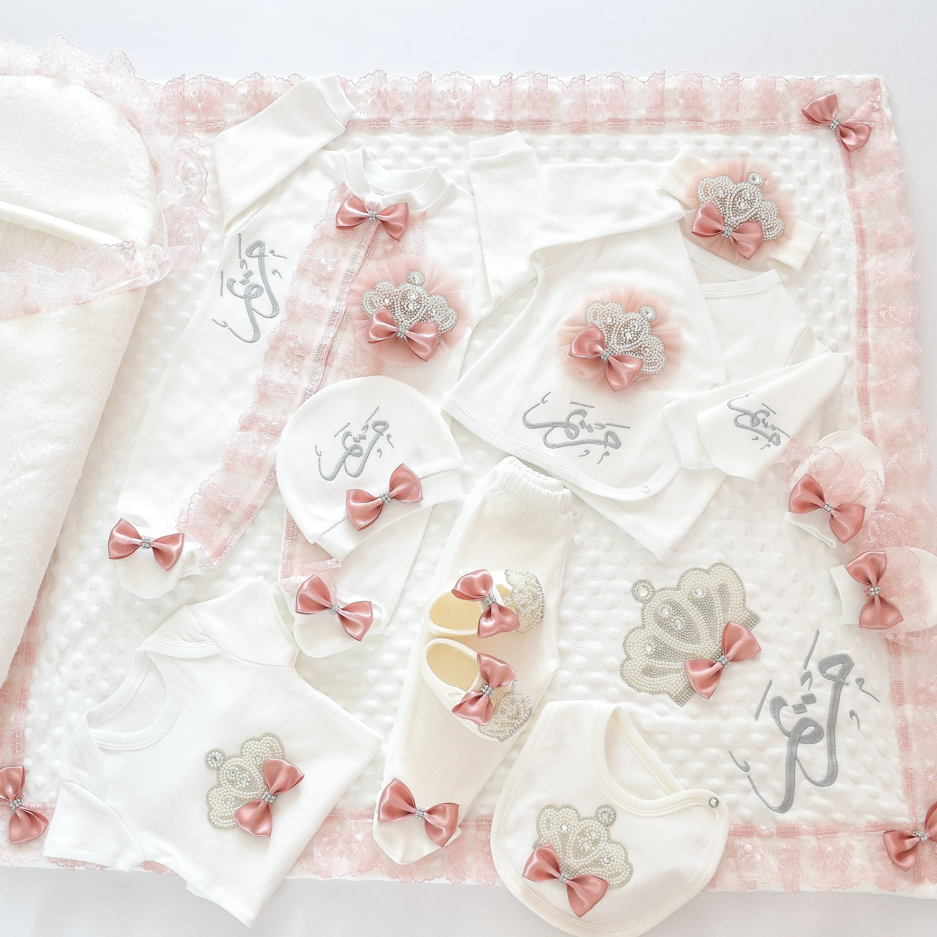 Coming Home Personalised Newborn Girl Set