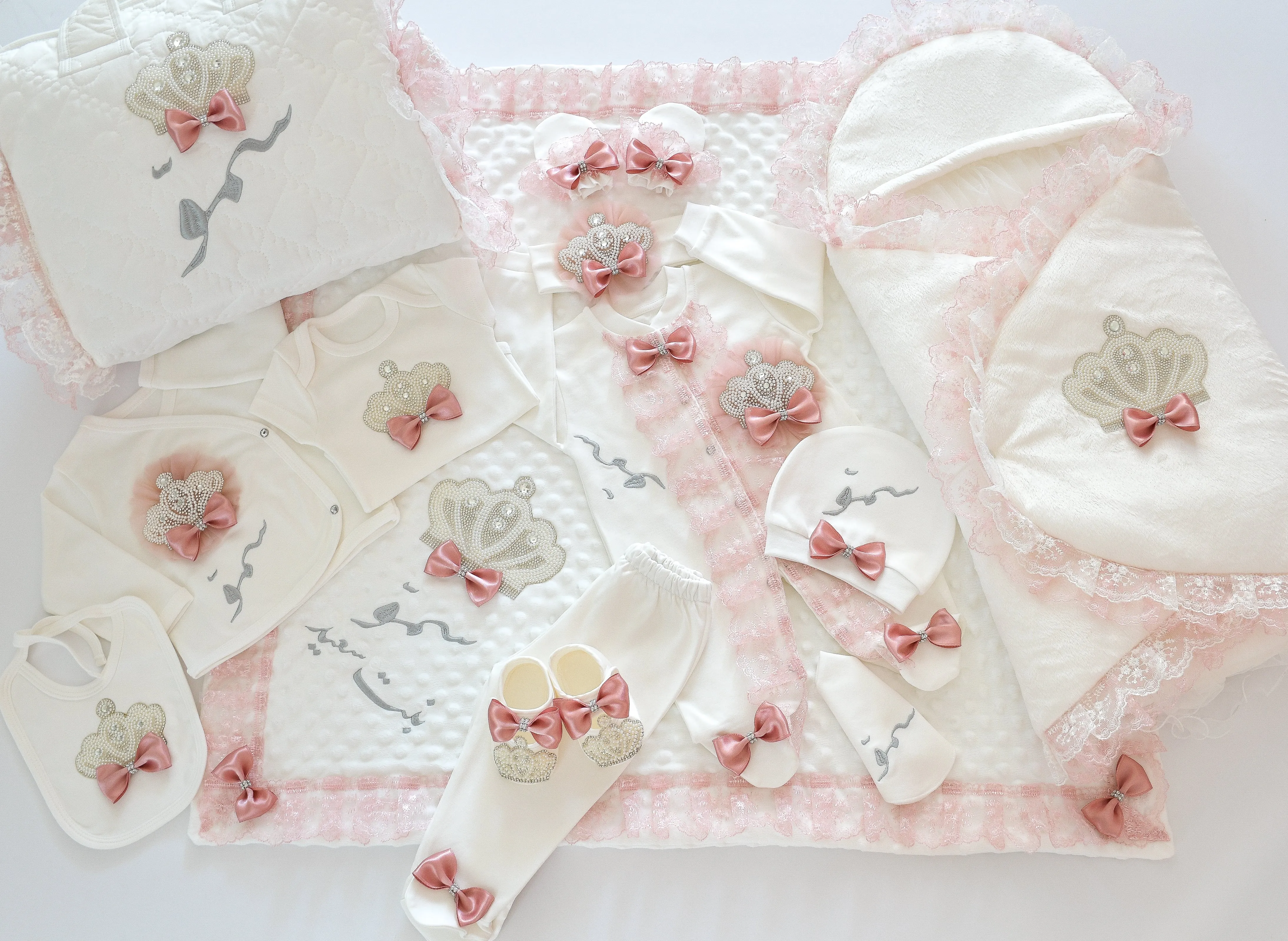 Coming Home Personalised Newborn Girl Set