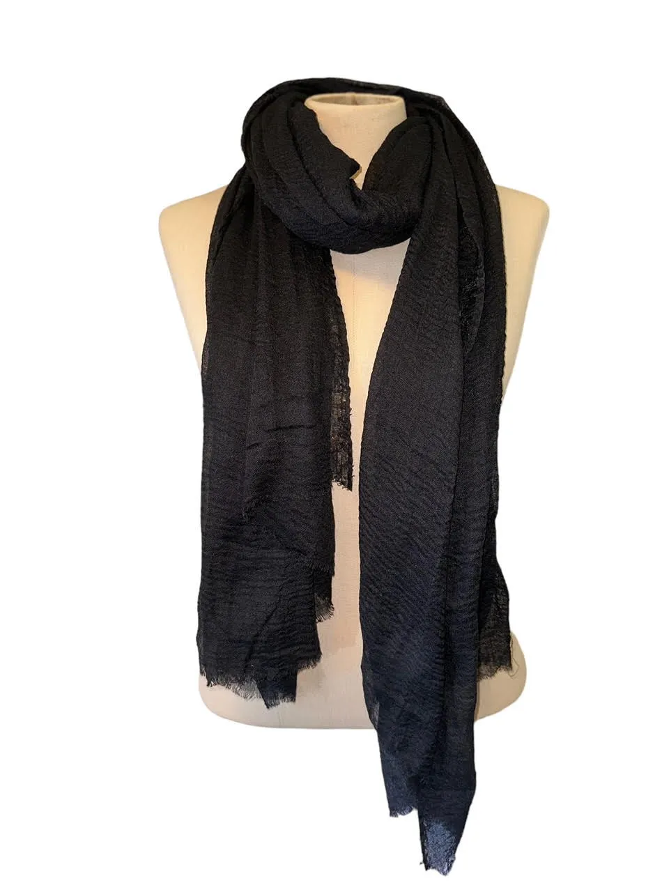 Wrap/Scarf in black by Market Co